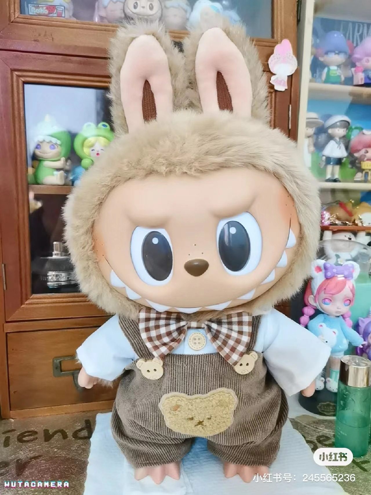 브라운 체크 무늬 타이 슈트