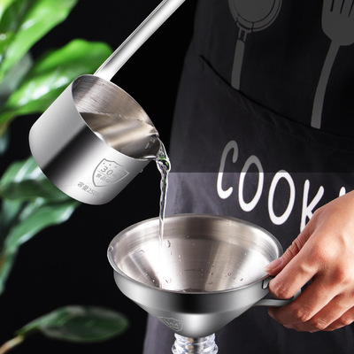 Een 304 Stainless steel Wine mention welding Handle The amount of wine Limerick Spoon funnel Specifications kitchen Gadgets