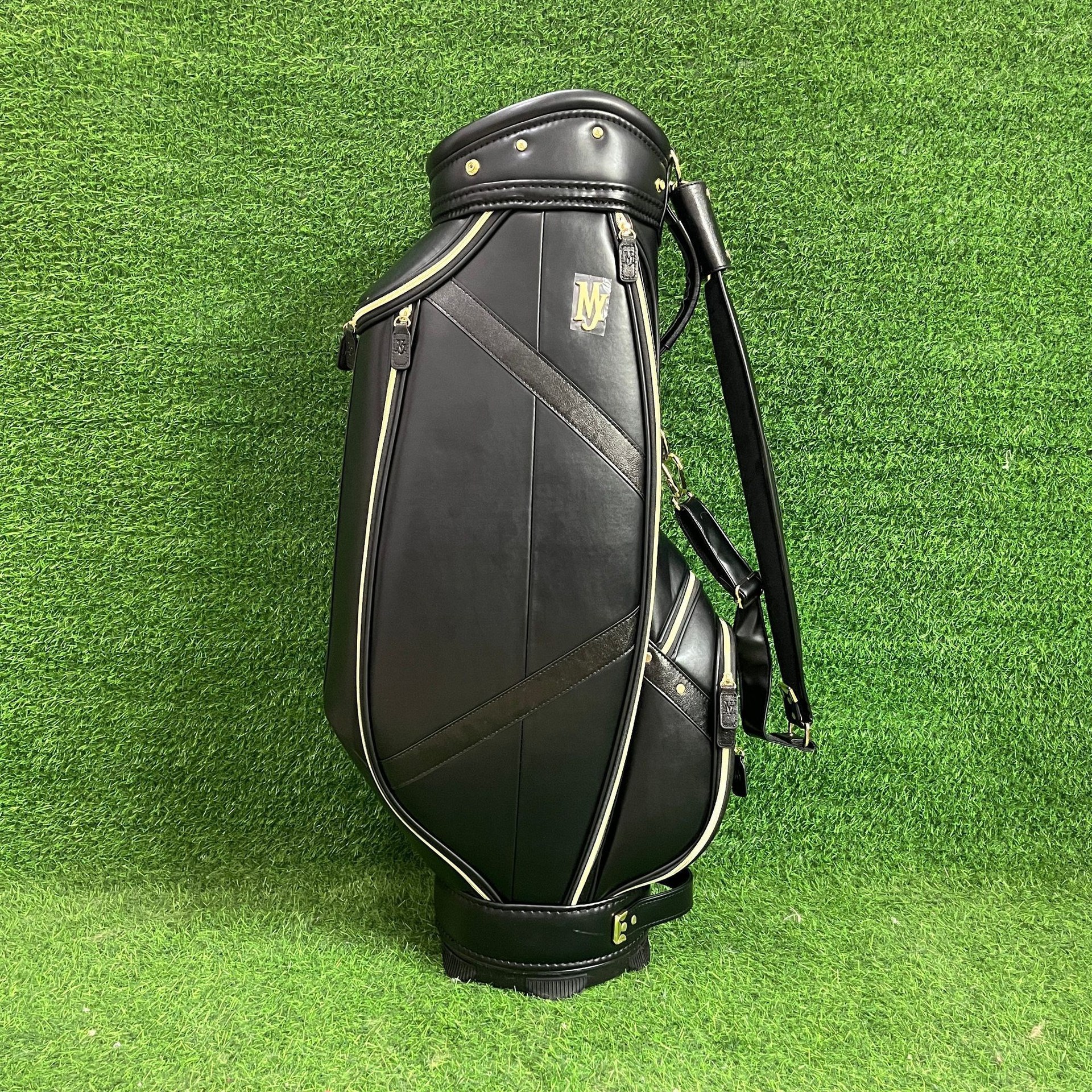 新款高尔球包男女通用职业款golf球包时尚高级耐磨大容量玛璐漫皮