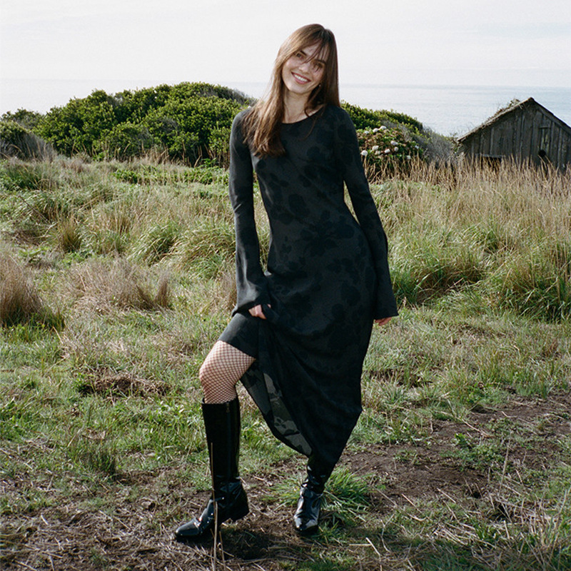 Spot 720 Summer New 2024 Black Printed Silk Blue Long-Sleeved Long Dress Sun Protection Holiday Style for Women