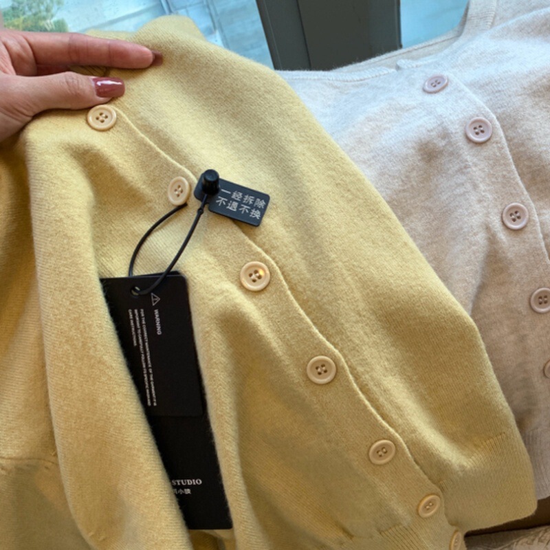 Milk-Style Gentle Short Knitted Cardigan for Women, Spring & Fall Elegant, Versatile Sweater Jacket, Versatile Age-Reducing Mustard Yellow Top