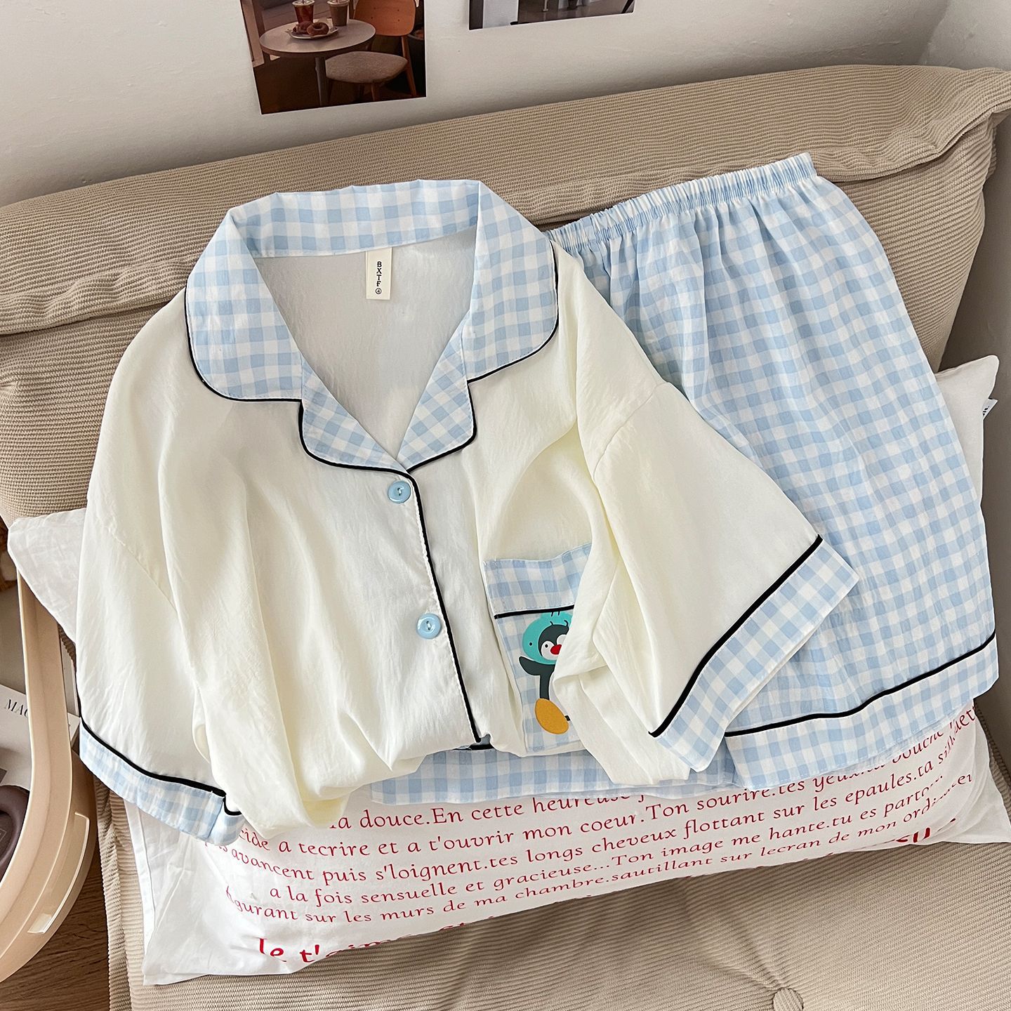 Pijamas de algodón de nube al por mayor transfronterizo para mujer, cárdigan fino de manga corta de verano, traje de servicio a domicilio de estudiante de dibujos animados dulce y lindo