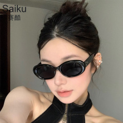 新款复古椭圆个性潮墨镜女高级感ins拍照猫眼防紫外线太阳镜户外