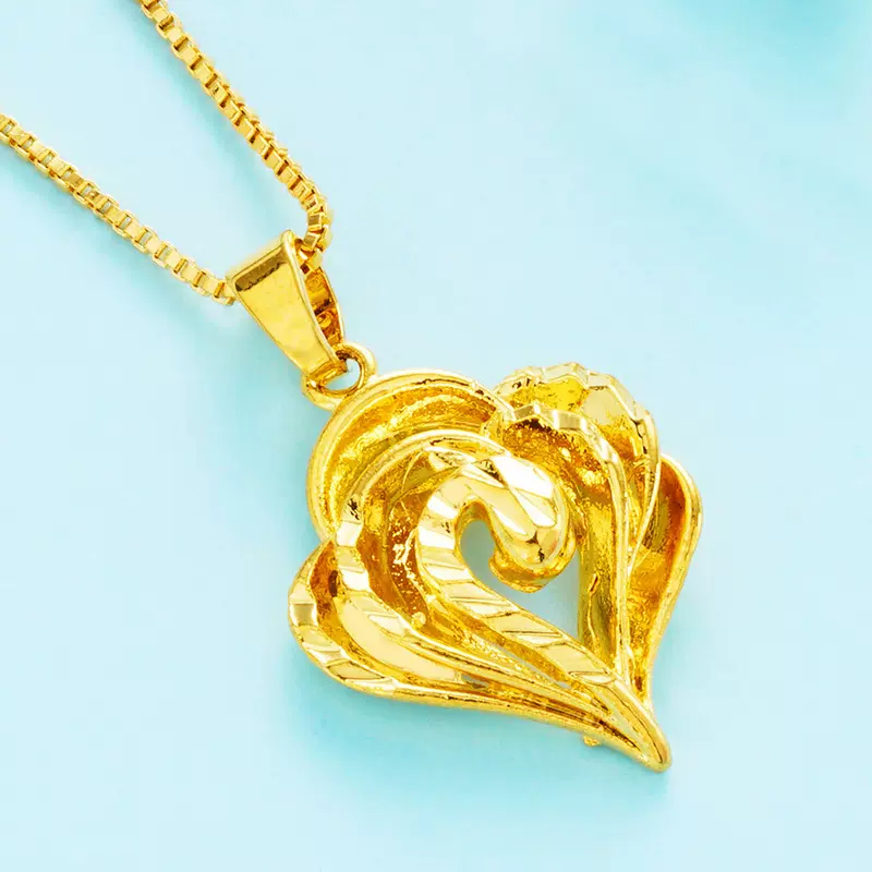 越南沙金镂空祥云爱心吊坠女款轻奢简约款百搭水波链网红同款首饰