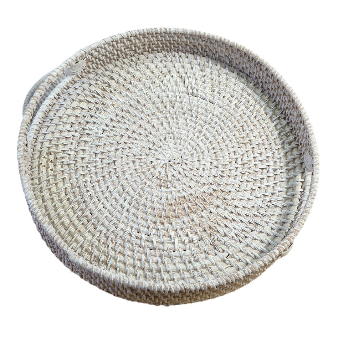 Handwoven Rattan Storage Basket With Lid Handles And Fabric Lining_voghion.com