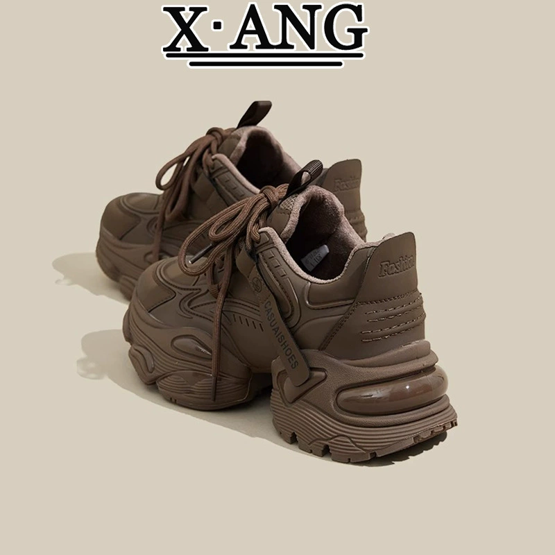 Кожаная обувь для папы женская весна 2025 новая мода дикие толстые подошвы для повышения женской обуви повседневная спортивная обувь