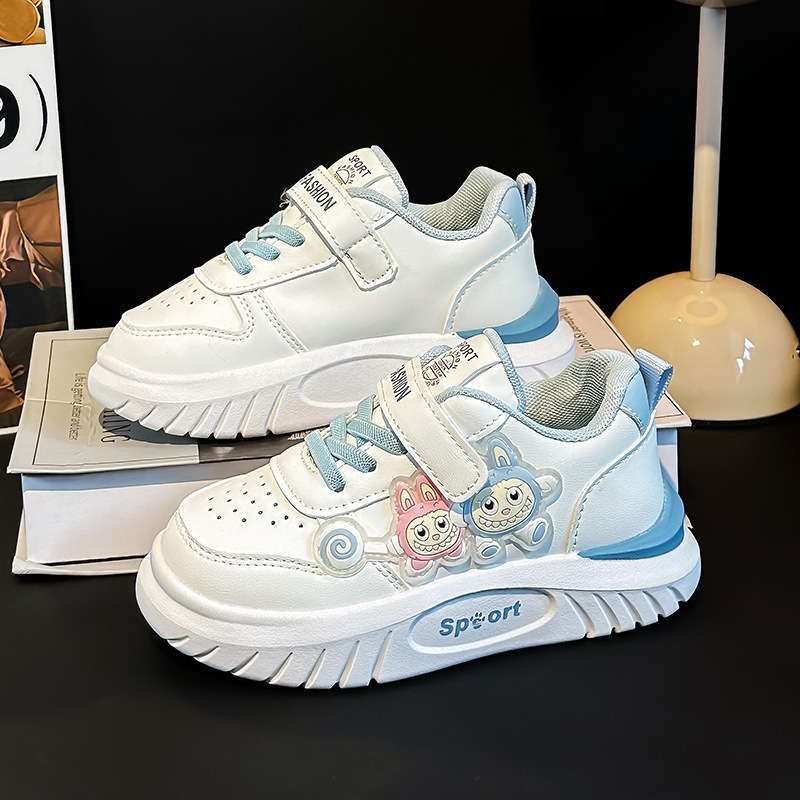 女の子の韓版の靴の子の2025春と秋の新型の子供のレジャーの低い板の靴の小さい白い靴の防水の学生の靴|undefined