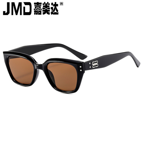 Korean Style Sunglasses for Women with High Class, Slim Face, Cat-Eye Design, Suitable for Driving, Men's 2025 Fashion Sunglasses