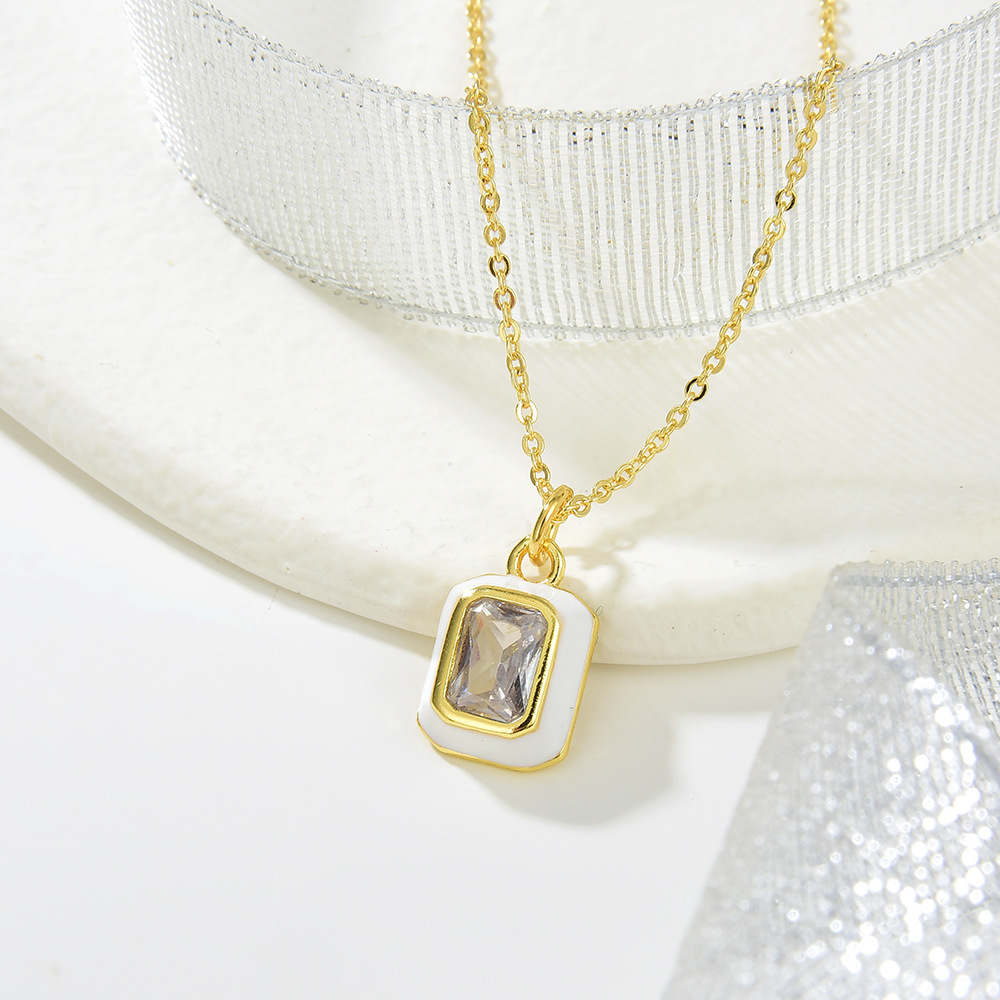1 Piece Quantity Copper Inlay Square Rhinestones Pendant Necklace