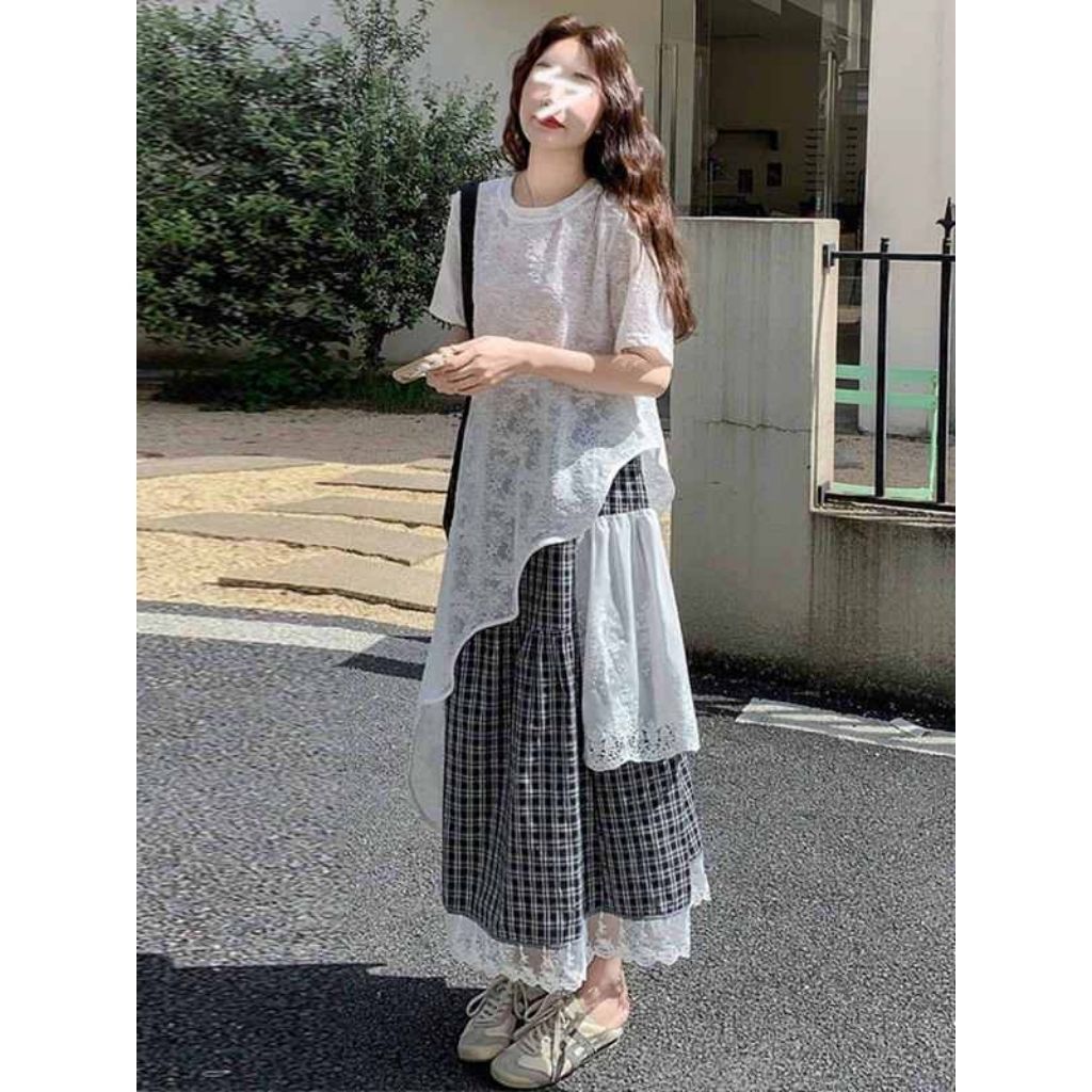 Plus-size Korean-style mid-length T-shirt set for women, summer style, featuring lace plaid patchwork skirt.