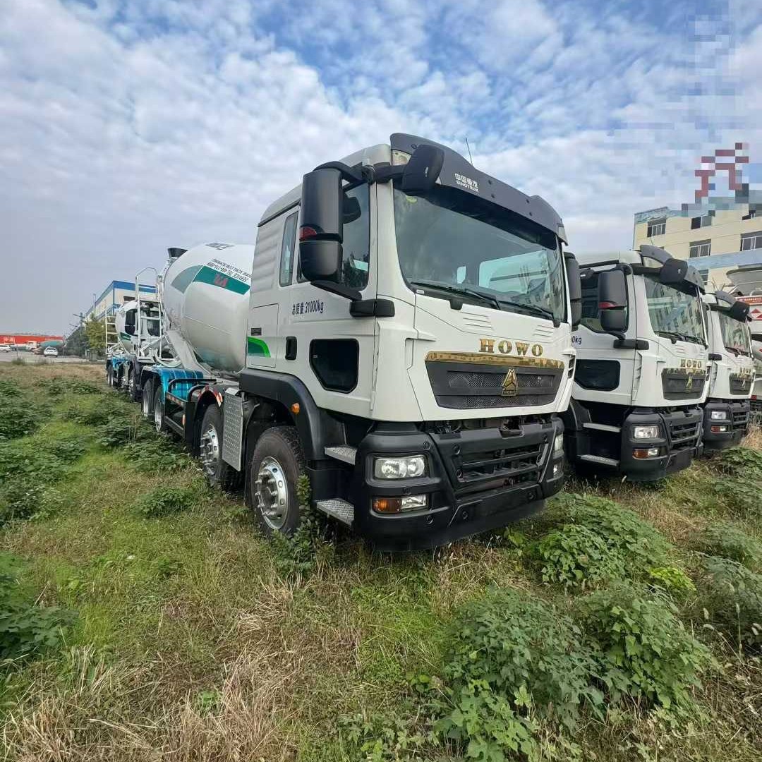 Автобетоносмеситель SINOTRUK Howo TX с двигателем Weichai, 12 м3