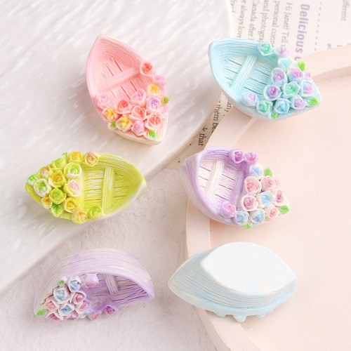 Cartoon DIY resin accessories and decorations: flowers, small boats, cream glue, handmade hair clips, phone cases, shoe clips, and other accessories.