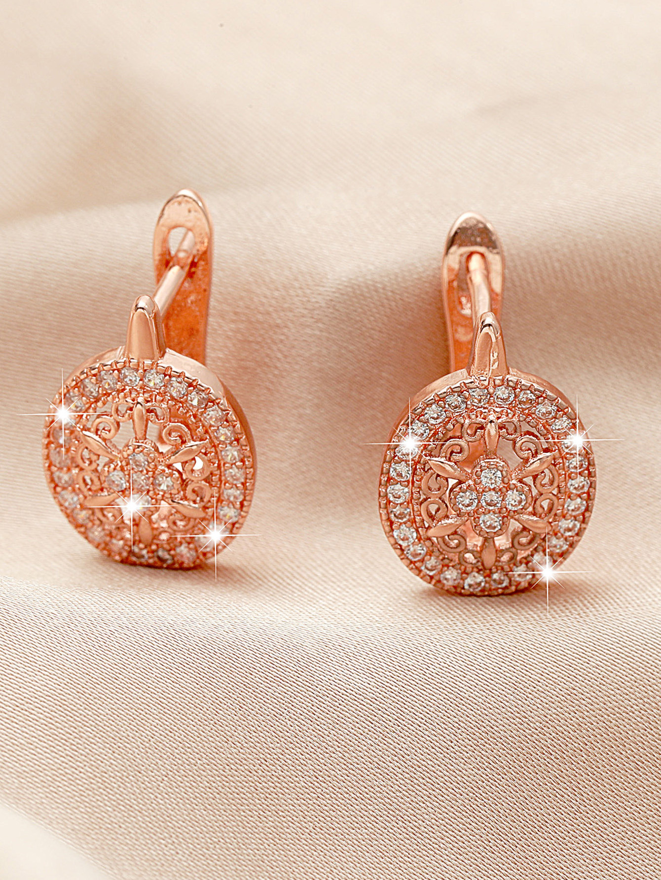 韩国东大门饰品创意耳环复古时尚气质个性简约锆石耳环女地摊货源