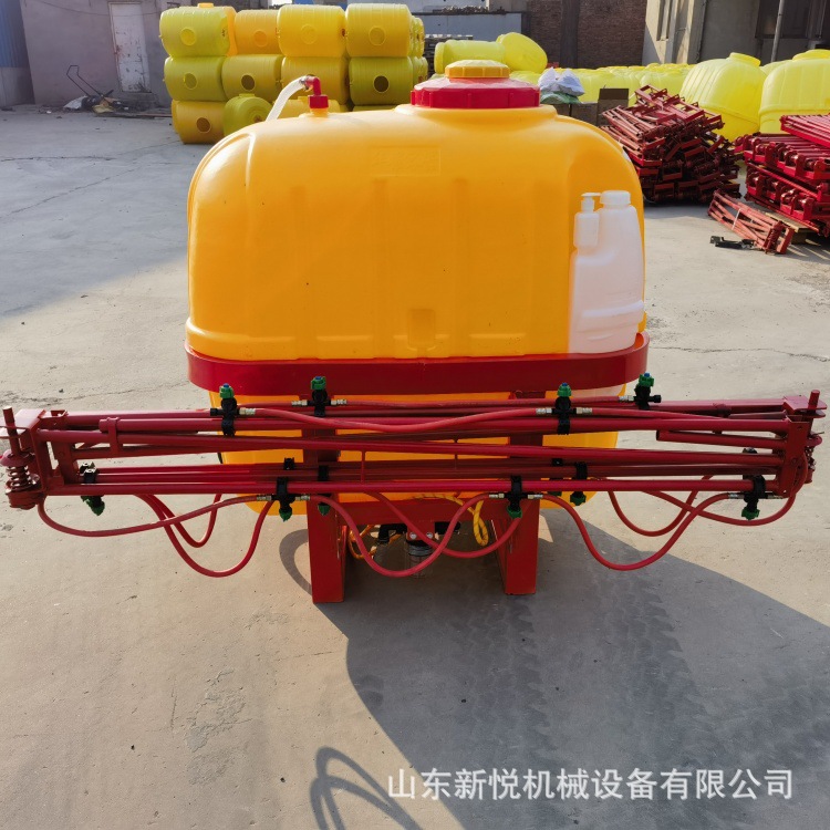 400L容量悬挂式喷药机 车载式喷杆喷打药机 8米农用喷杆喷雾机