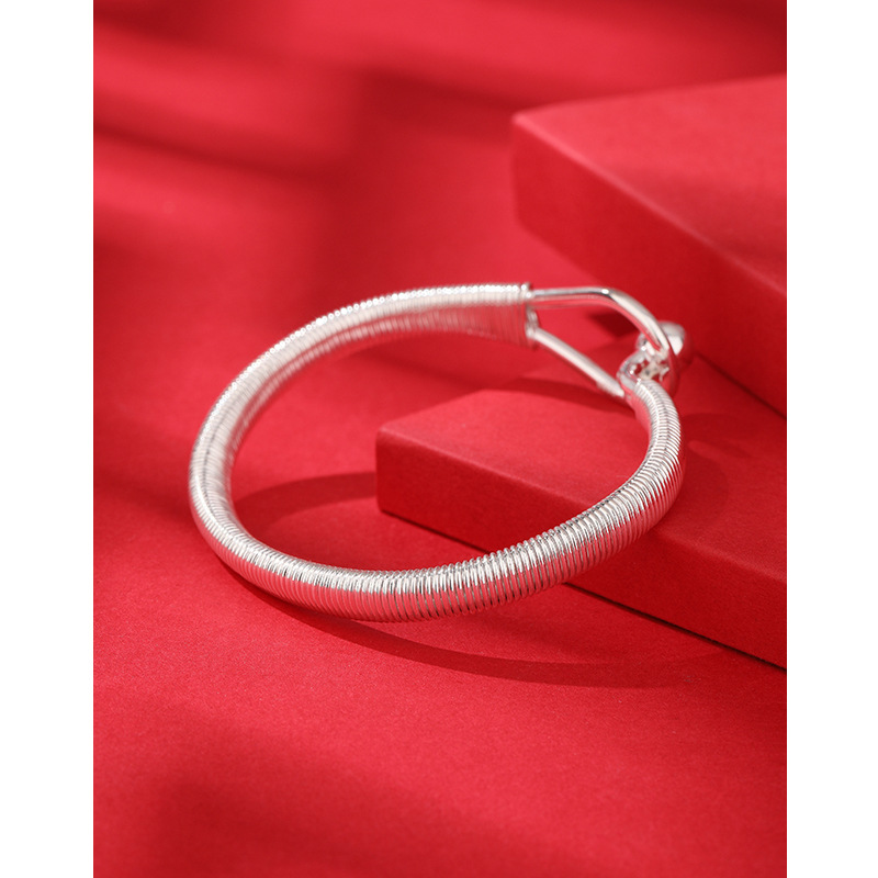 Pulsera de plata hecha a mano para las mujeres 990 plata pura sólida ronda abierta pulsera de plata esterlina moda nicho pulsera de alta calidad