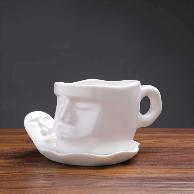 Creative Hanging-Ear And Saucer Set, Face Sculpture Coffee Cup, Face-To-Face Kissing Ceramic Top Quality Mug, European-Style Cup_voghion.com
