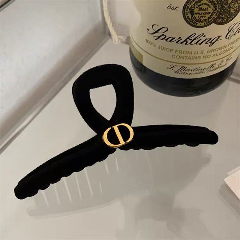 No. 102 flocked black gold