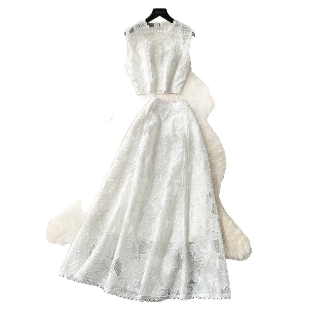 French Style Lace Openwork Versatile Sleeveless Two Piece Women's Set, 2026 Summer Elegant And Sophisticated Vest And Skirt Set._voghion.com