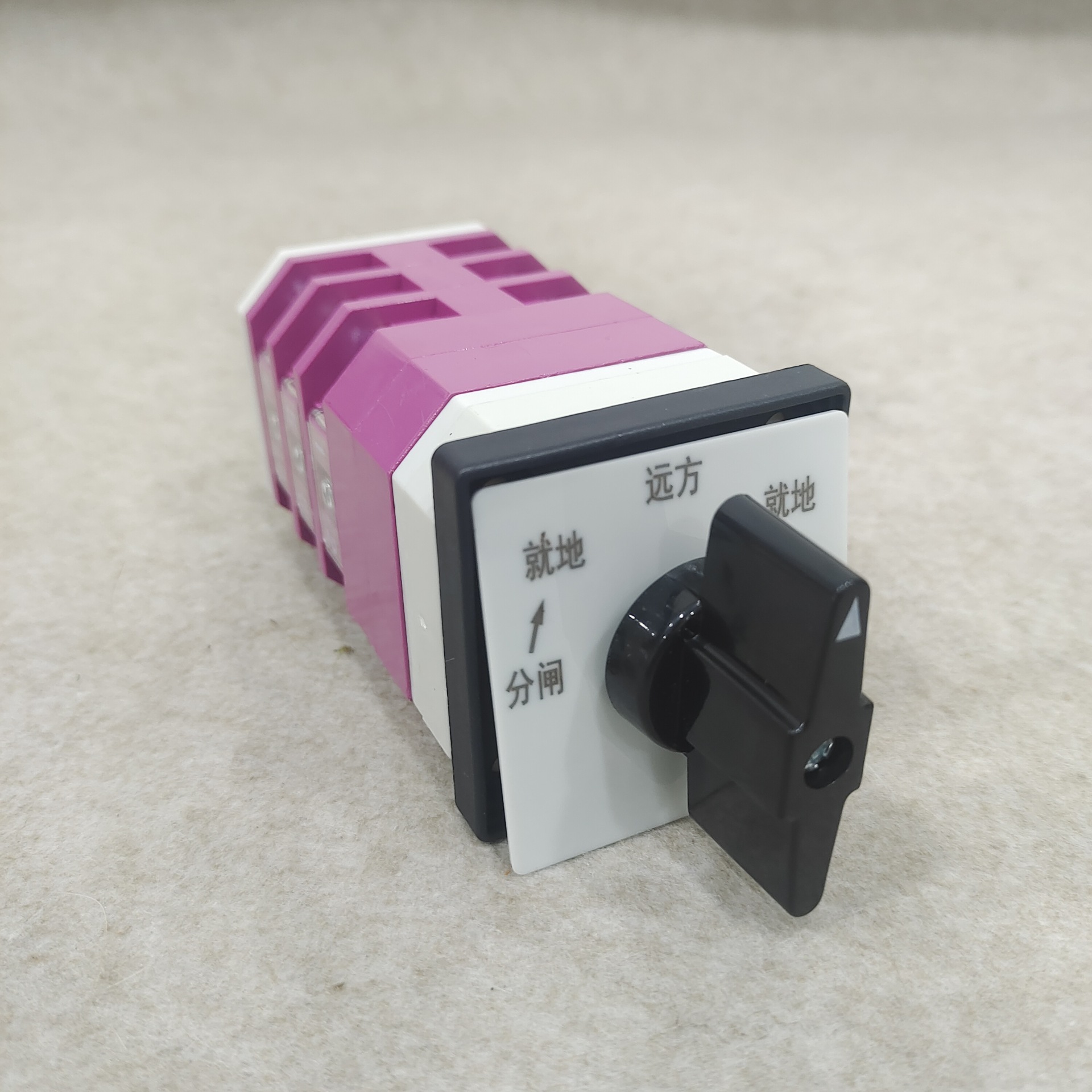 小型转换开关金易万能转换开关LW38A-16/2 LW12-16D/3 LW21-16D