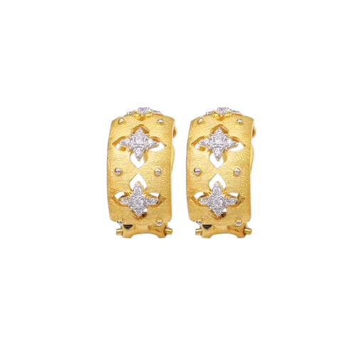 European and American Retro Italian Crafted Brushed Gold Plated Luxury Four-Leaf Clover Diamond Stud Earrings