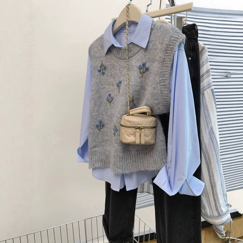 Two-piece set: gray knitted vest, new spring/autumn college style sleeveless sweater, layered top