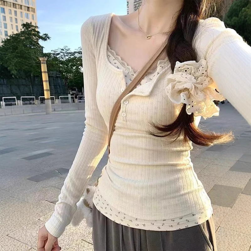 Pure Desire Lace Base Layer Fake Two-Piece Long Sleeve T-Shirt Floral Spring Autumn French Slim Fit Hot Girl Cotton Top for Women