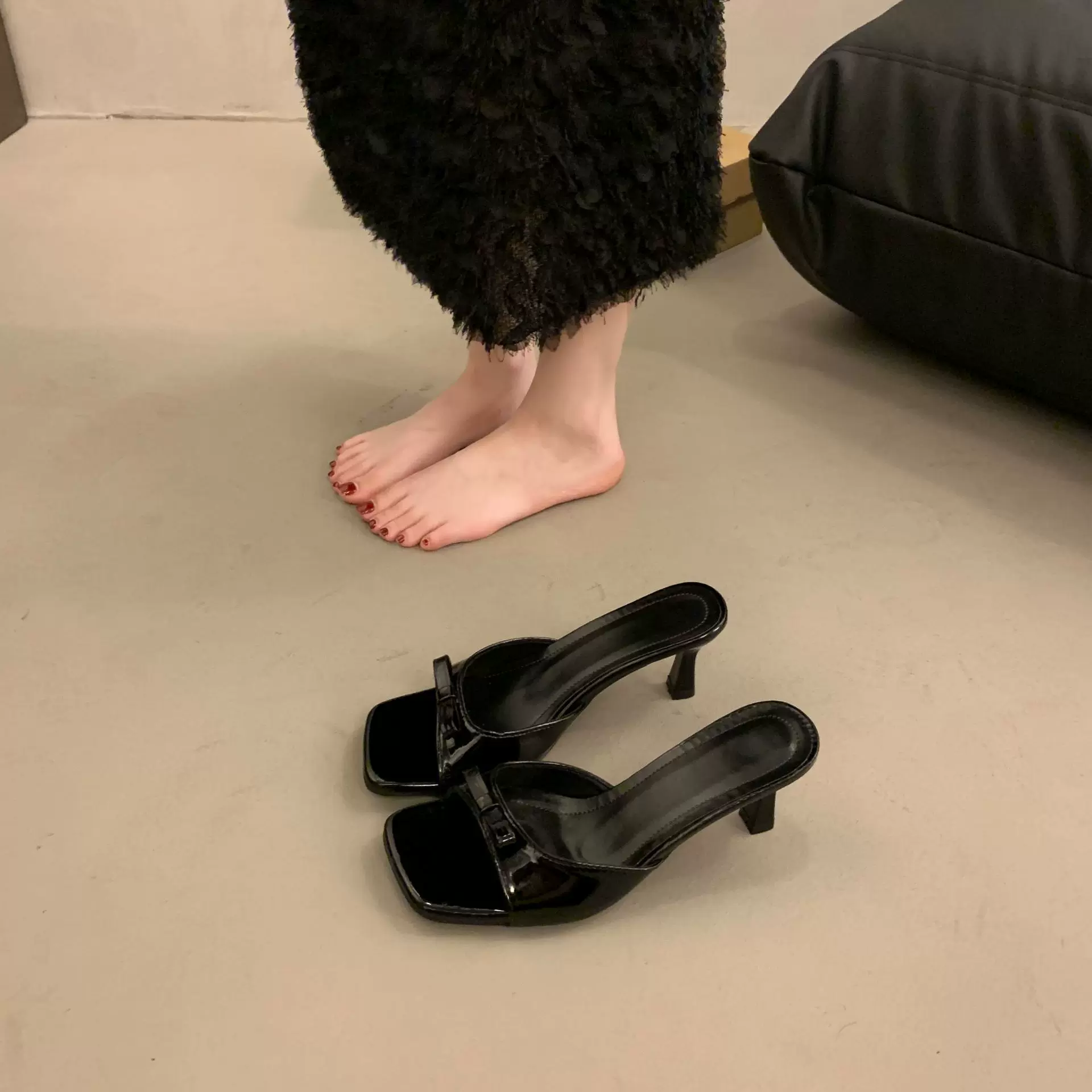 法式高跟拖鞋2024夏季新款女夏外穿方头细跟一字式外穿女凉拖