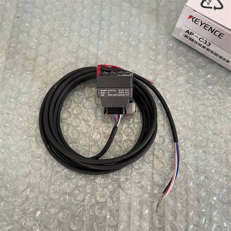 KEYENCE机身 正压型 NPN 数字压力传感器AP-C33