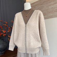 妈妈装新款春夏针织衫上衣打底气质假两件中老年女小衫一体绒毛衣