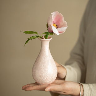 Jingdezhen Handmade Crystallization Kiln Turned into a Small Vase, Pink Small Flower Arrangement, Ceramic Tea Set Ornaments, Kung Fu Tea Set
