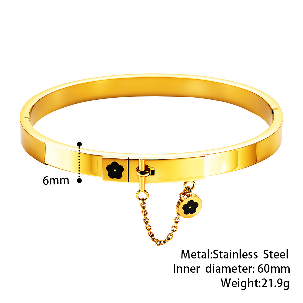 Seattle Style High Quality Minimalist Polished Circular Tassel Clasp Bracelet Stainless Steel Luxury Jewelry Accessory_voghion.com