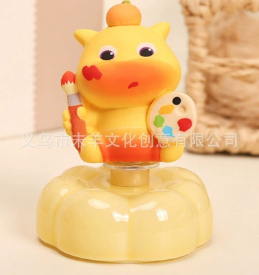 Lulu Rotating Car and | Car ornaments - little-painter-lulu-yellow-base