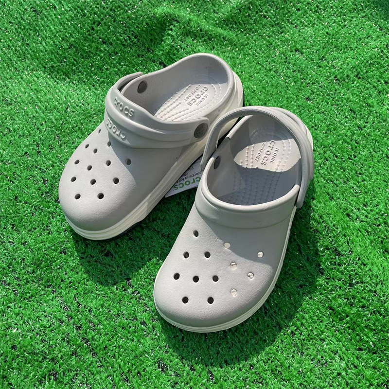 여름 새로운 CAROBAN 풀 스피드 크로코 플랫폼 토레 신발 남녀 비치 홀 샌들 206122