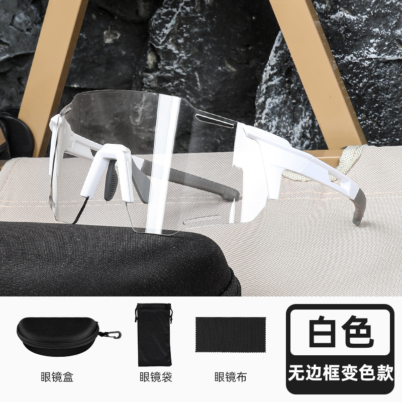 흰색 프레임