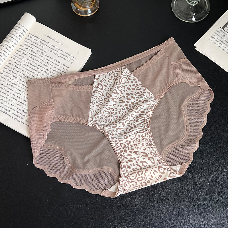 O1CN01MzYQCA2FasiD0atUg_!!2212960768897-0-cib.jpg?x-oss-process=image/format,webp