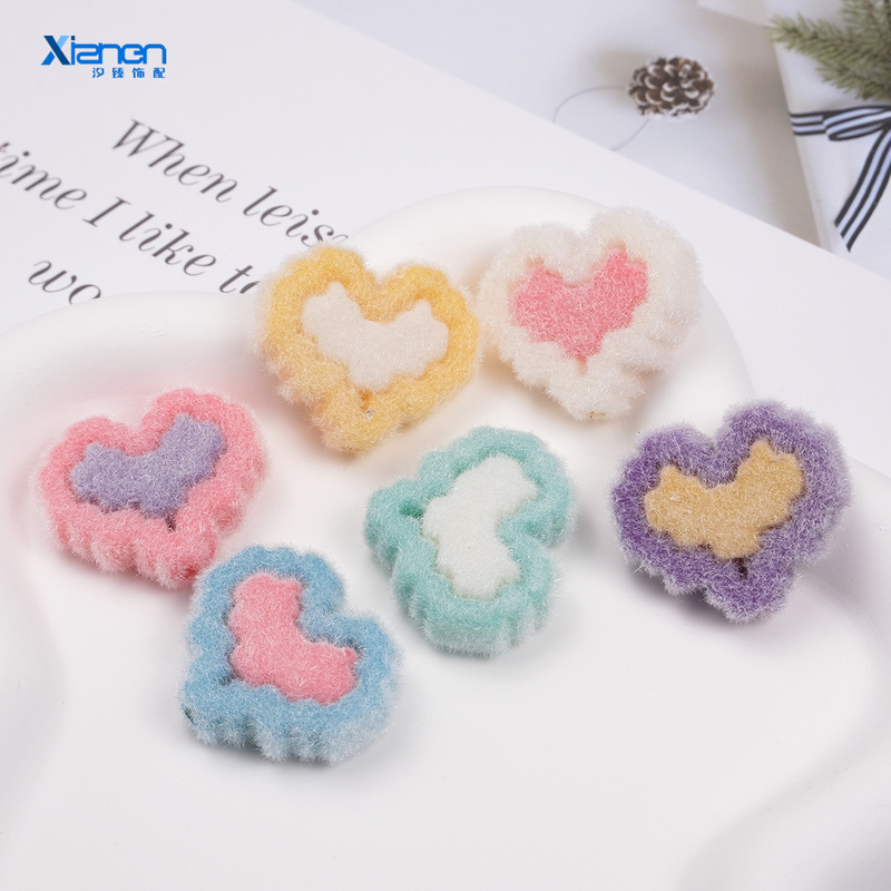 Autumn and winter flocking long hair pixel love hollow heart chain bag hanging Sichuan pen acrylic diy jewelry accessories Autumn and winter flocking long hair pixel love hollow heart chain bag hanging Sichuan pen acrylic diy jewelry accessories