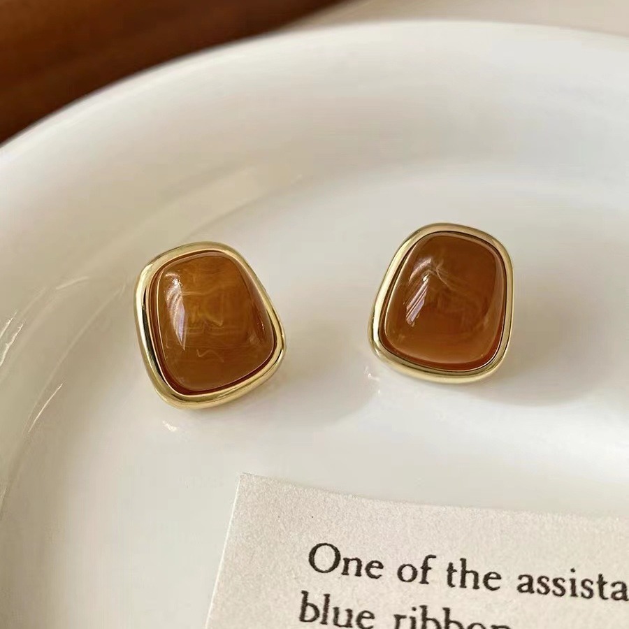 Amber small design fashionable elegant retro sophisticated earrings