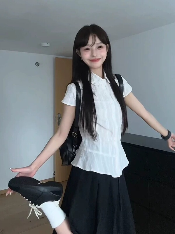韓国カレッジスタイルポロカラー半袖シャツ女性のための夏の2025新しいスタイルシンプルな痩身西洋スタイル年齢軽減シャツ|undefined