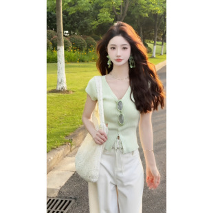 ��ʽ���ɾG�����@�ݶ̿�����Ů2025���ļ��¿���zᘿ�����С��