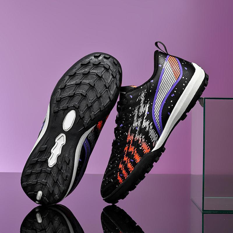 Zapatillas de Fútbol Infantil Tallas 31-40 con Tacos Suaves de Cuero y Caucho, para Entrenamiento en Terreno Duro