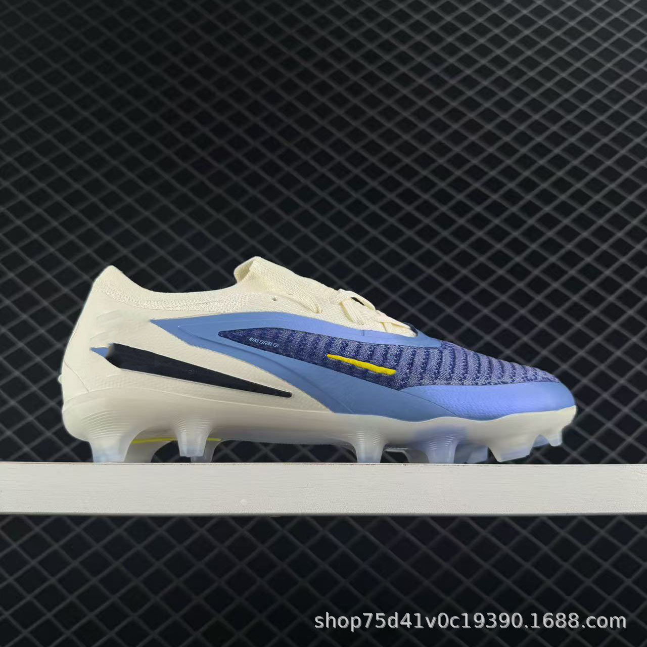Putian comercio exterior Total 90 zapatos de fútbol cómodos y versátiles antideslizantes zapatos deportivos resistentes al desgaste zapatos de entrenamiento de moda para hombres y mujeres
