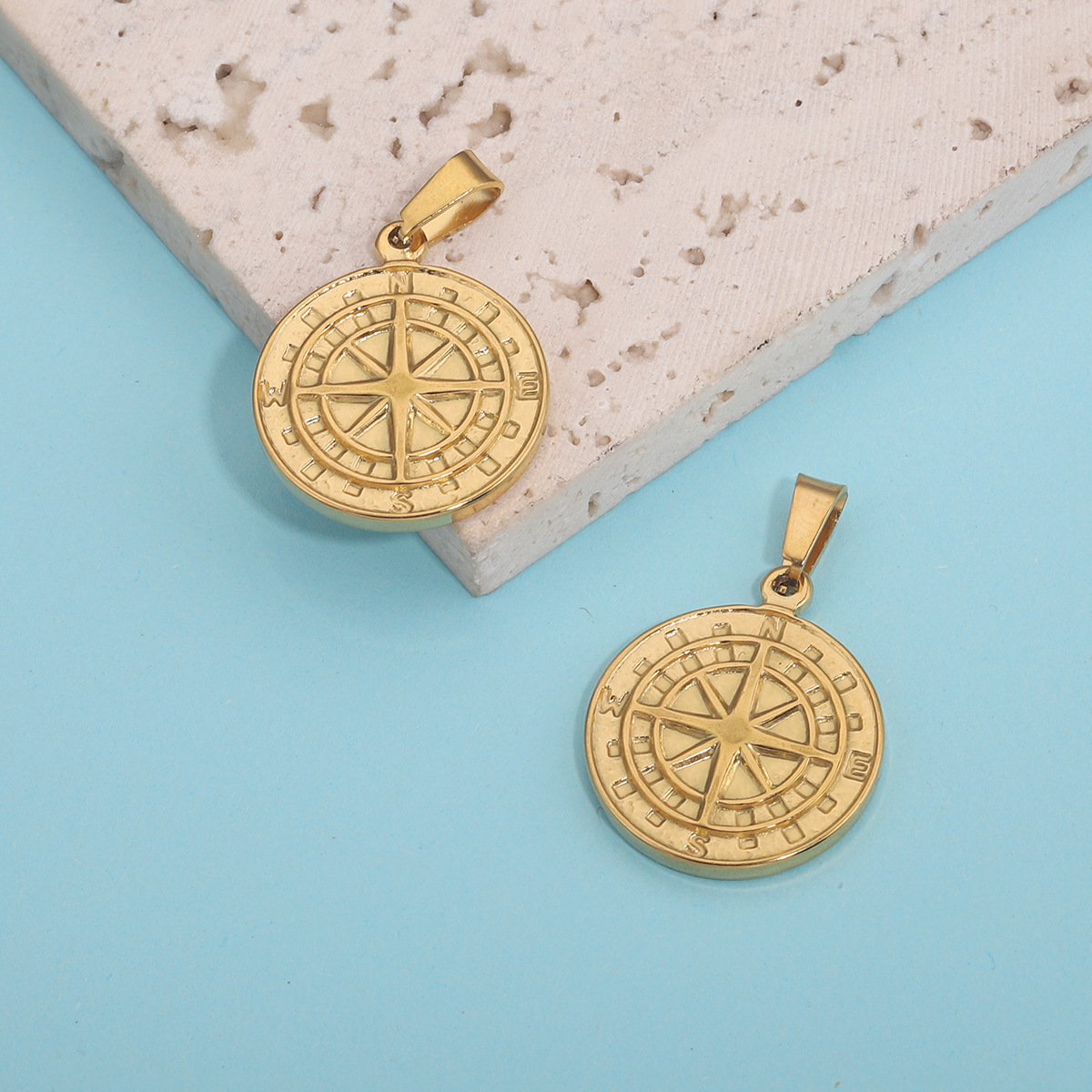 Hammered Finish 1 Piece 22*33mm 304 Stainless Steel PVD Coated Real Gold Plated Compass Hammered Pendant DIY Jewelry Accessories