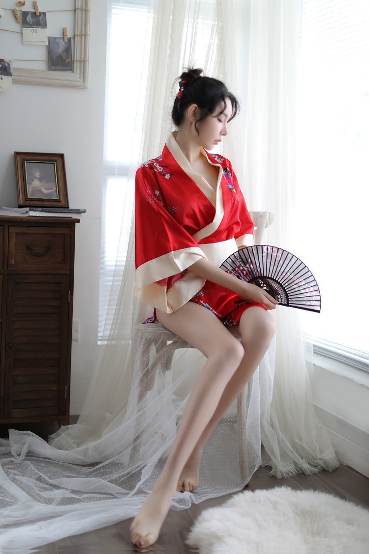 Japanese Print Kimono Robe Set with Thong and Belt, Polyester, One Size — detail image 20