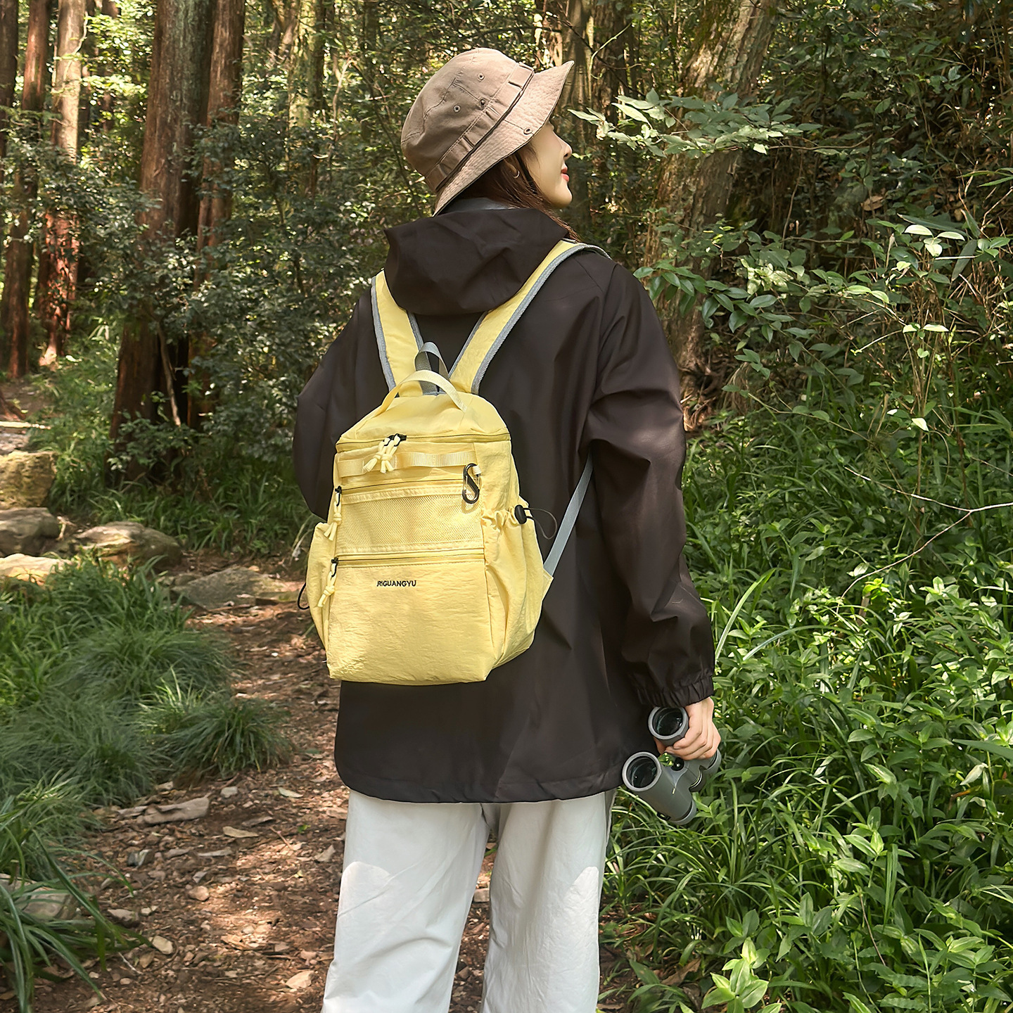 Mochila deportiva casual al aire libre de montaña simple coreana de gran capacidad mochila para niños y niñas nuevas mochilas escolares