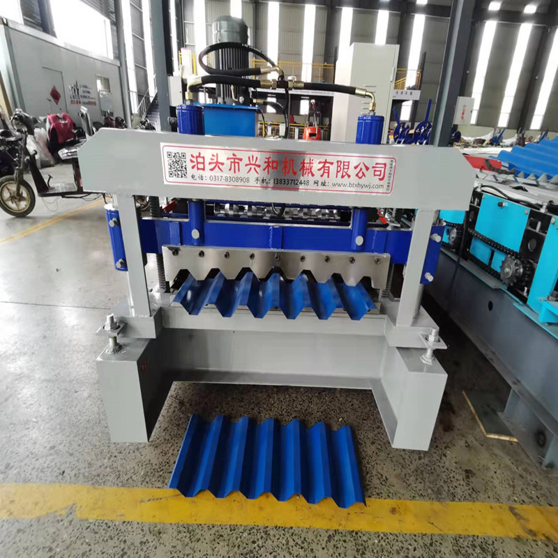 供应兴和钢结构横挡板生产设备750压瓦机波浪形彩钢瓦成型设备