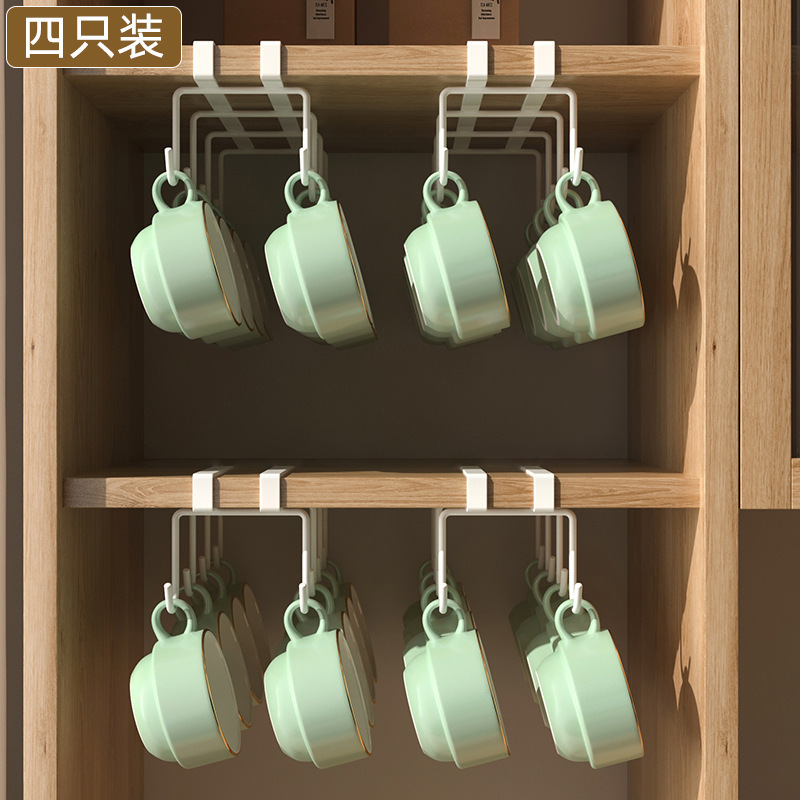カップラックのコップを逆さまにしてマグカップを収納します。|undefined