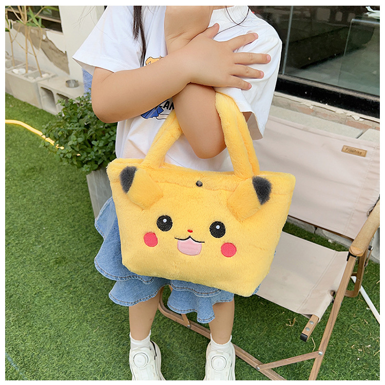 2023 Fashionable and cute cartoon doll small shoulder bag, plush toy single-shoulder crossbody bag, student hand-held mobile phone bag undefined