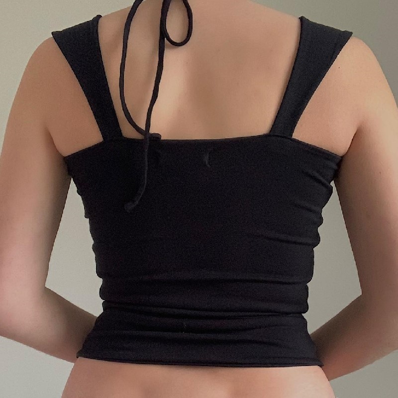 Comercio exterior europeo y americano 2023 verano nueva ropa de mujer moda simple Halter plisado caliente chica Slim desgaste exterior chaleco para las mujeres image 3