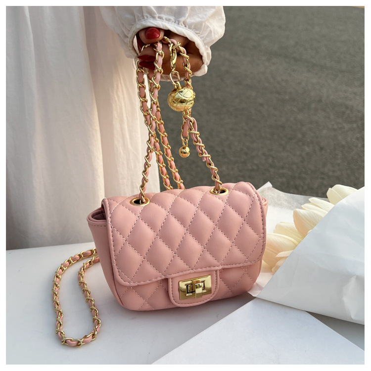 Candy Color Classic Style Pu Chain Bag Rhombic Embroidery Thread Women's Bag Wholesale display picture 5