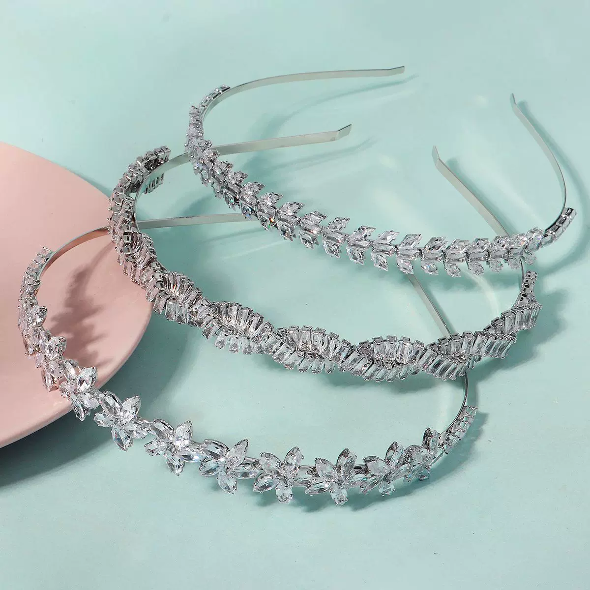 欧美日常设计感发饰名媛风轻奢镶钻头箍高级感超闪头饰锆石发箍女